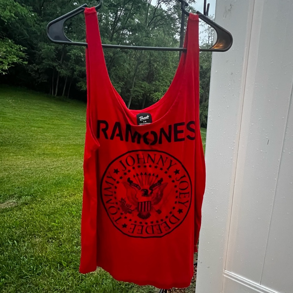 The Ramones Band Tee Women’s Tank Top Sz L